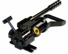 Max. working pressure 700bar/100,000psi large 3/8" pressure port for maximum flow low handle effort for easy operation two speed models